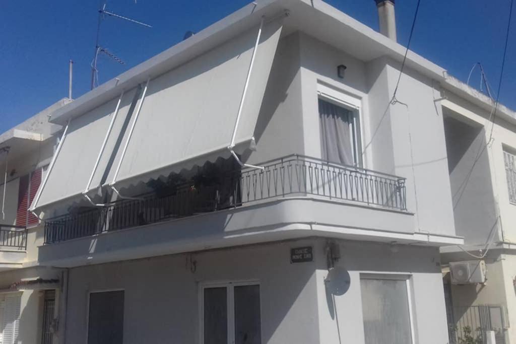 Apartamento Paris House 1 Patras Exterior foto
